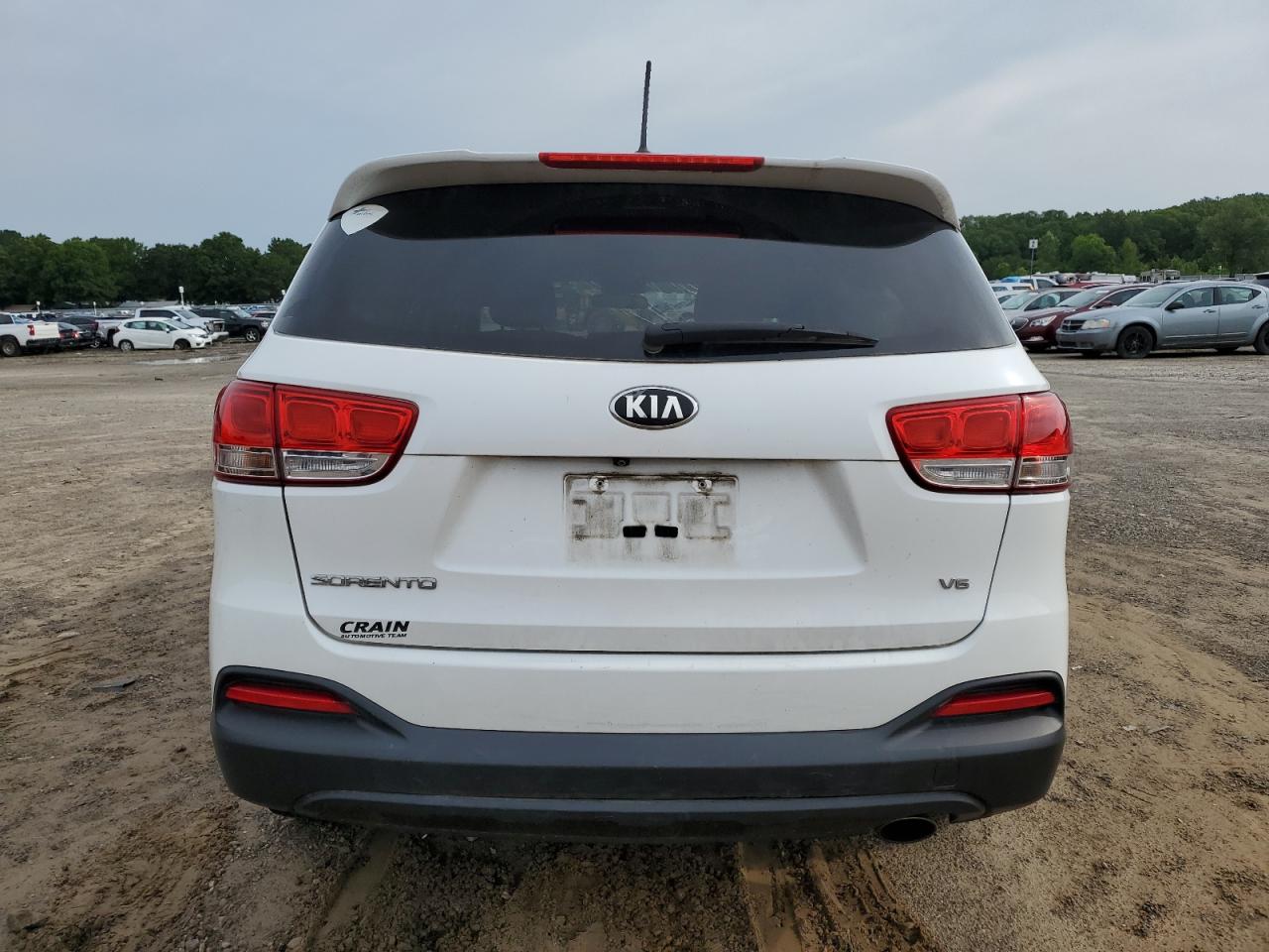 5XYPGDA56HG209485 2017 Kia Sorento Lx