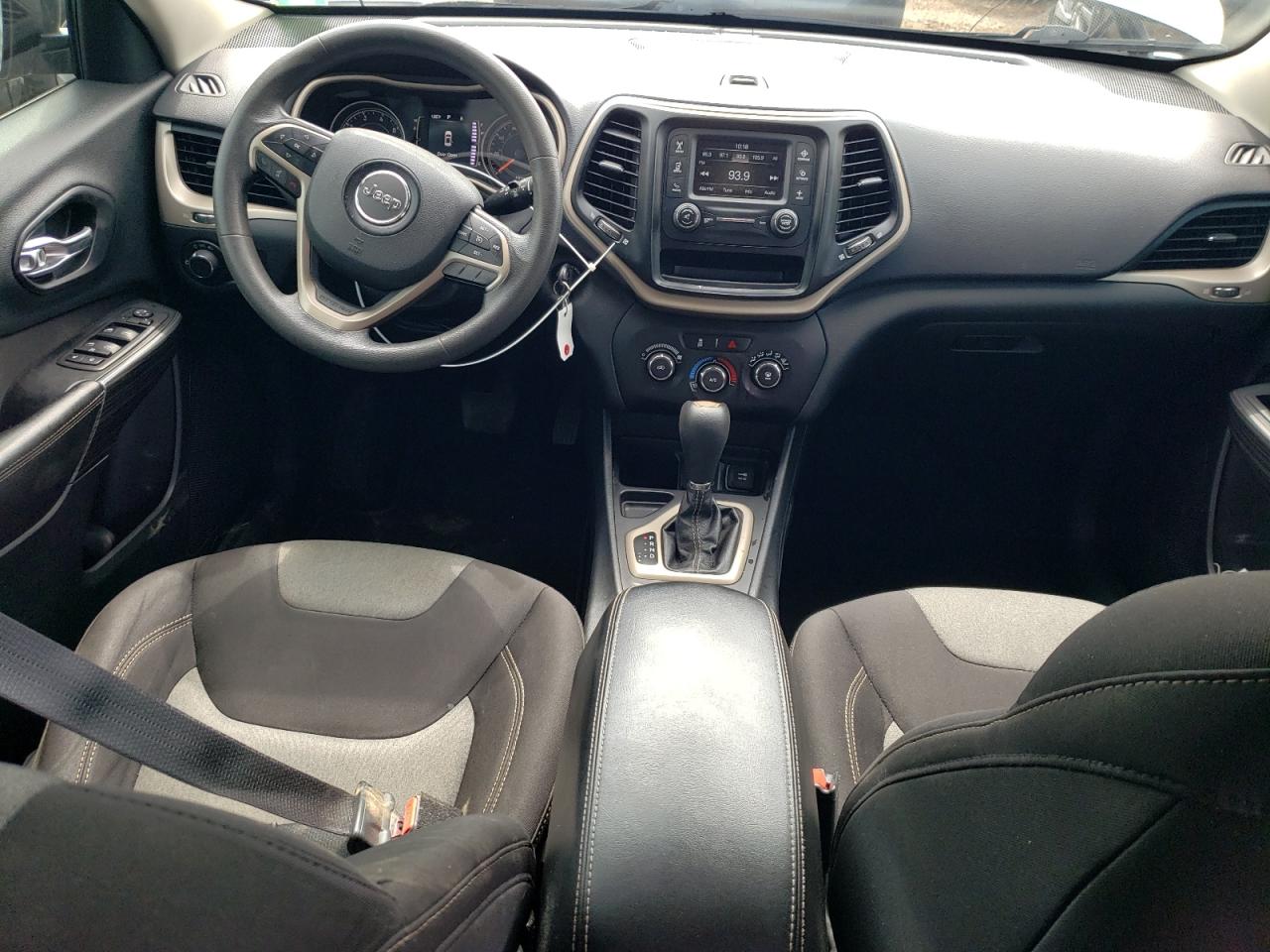 1C4PJLAB3FW762225 2015 Jeep Cherokee Sport