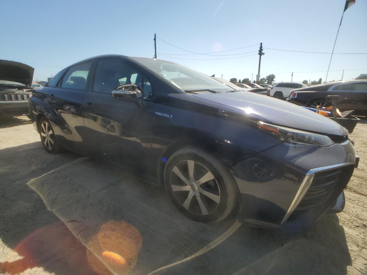 2018 Toyota Mirai vin: JTDBVRBD4JA004207