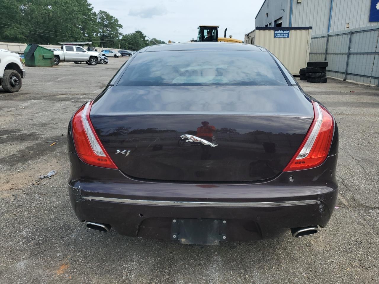 2012 Jaguar Xj vin: SAJWA1CB9CLV32944