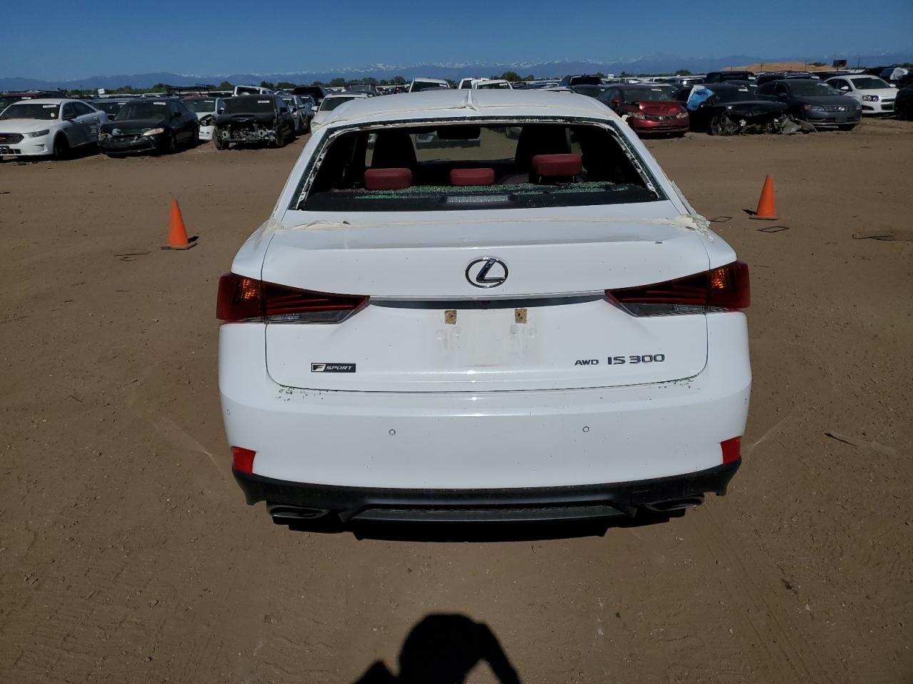 JTHC81D25J5028290 2018 Lexus Is 300