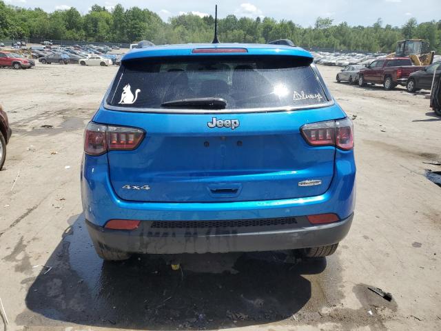 2018 Jeep Compass Latitude VIN: 3C4NJDBB9JT261995 Lot: 57065344