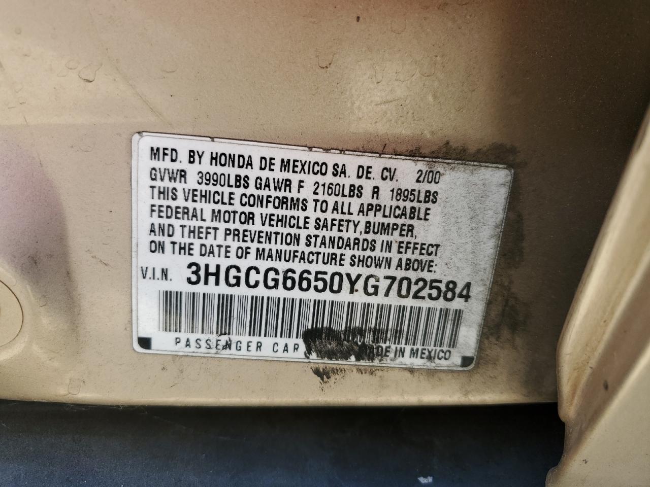 3HGCG6650YG702584 2000 Honda Accord Lx