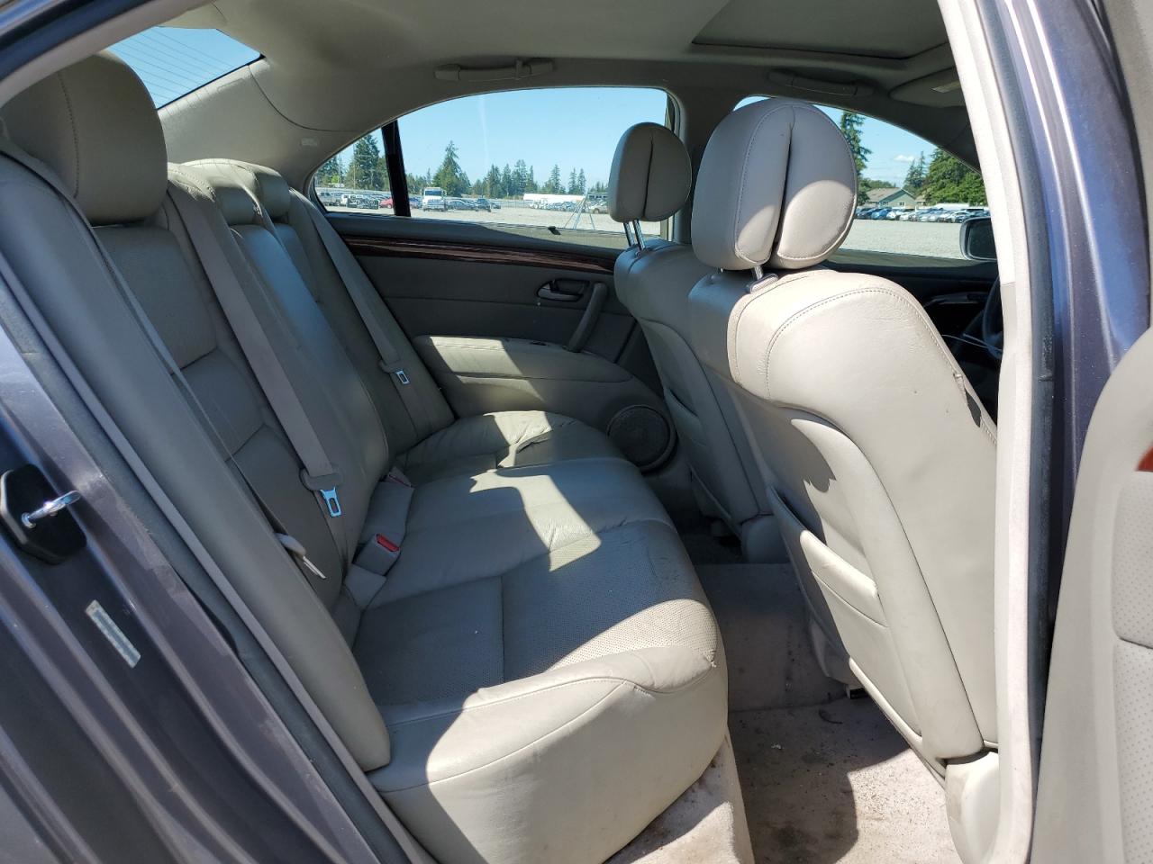 JH4KB16575C001002 2005 Acura Rl