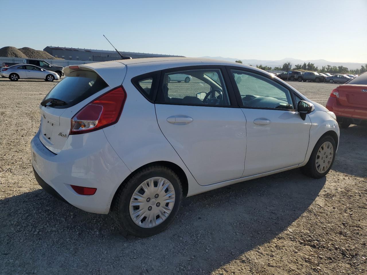 2015 Ford Fiesta Se vin: 3FADP4EE4FM162198