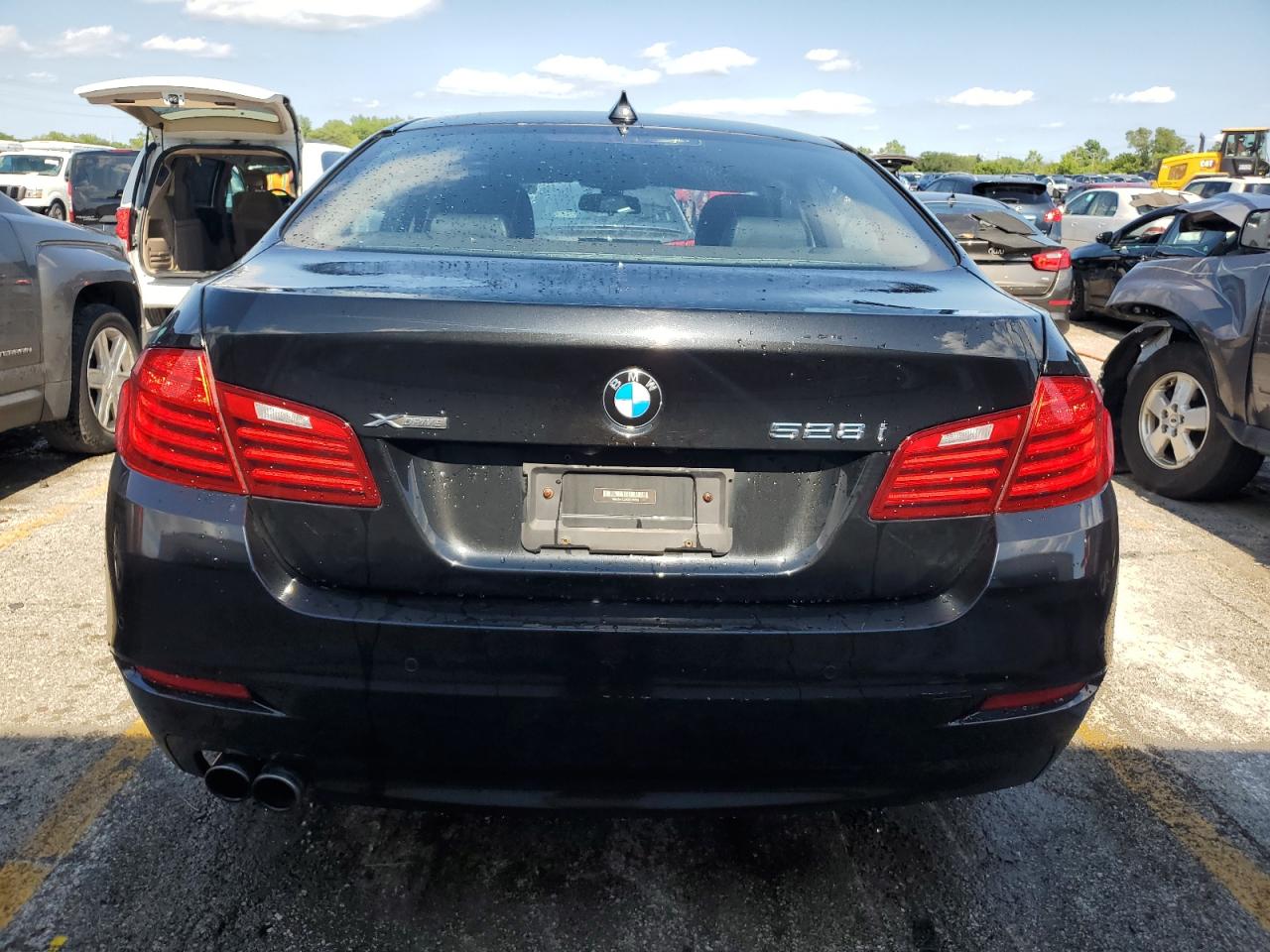 WBA5A7C50GG148800 2016 BMW 528 Xi