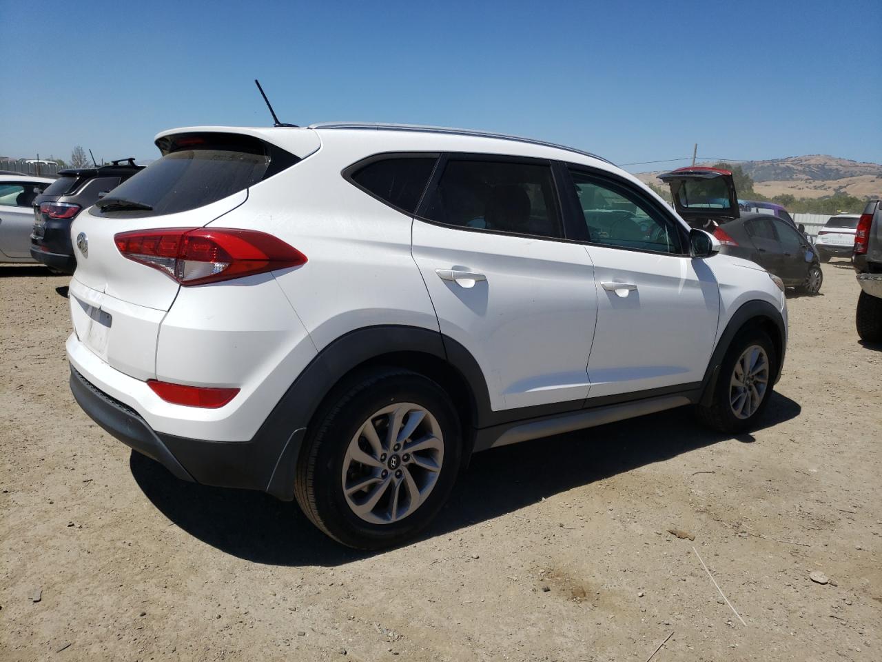 KM8J33A45HU264202 2017 Hyundai Tucson Limited