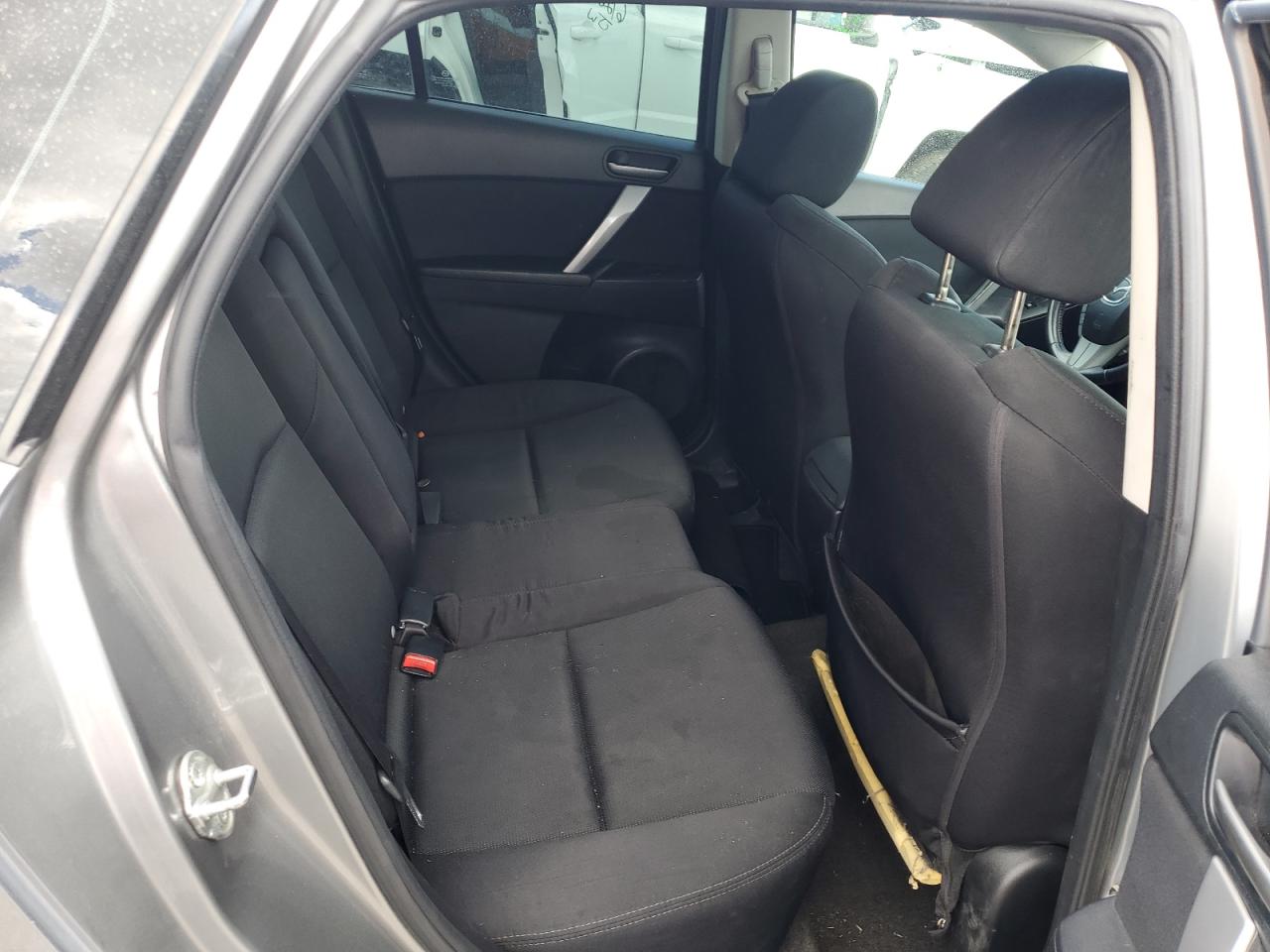 JM1BL1K5XB1490863 2011 Mazda 3 S