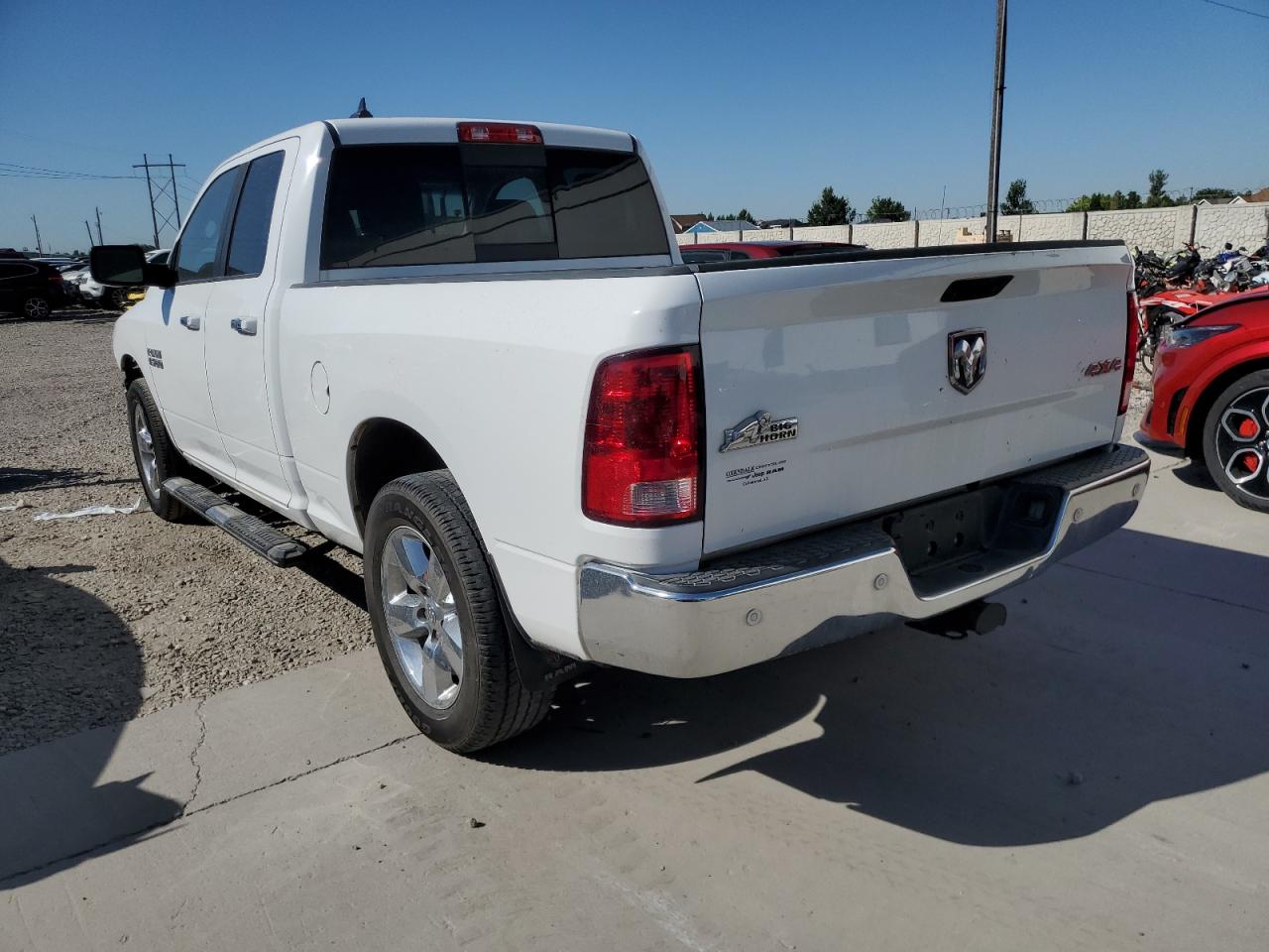 1C6RR7GG6GS366592 2016 Ram 1500 Slt