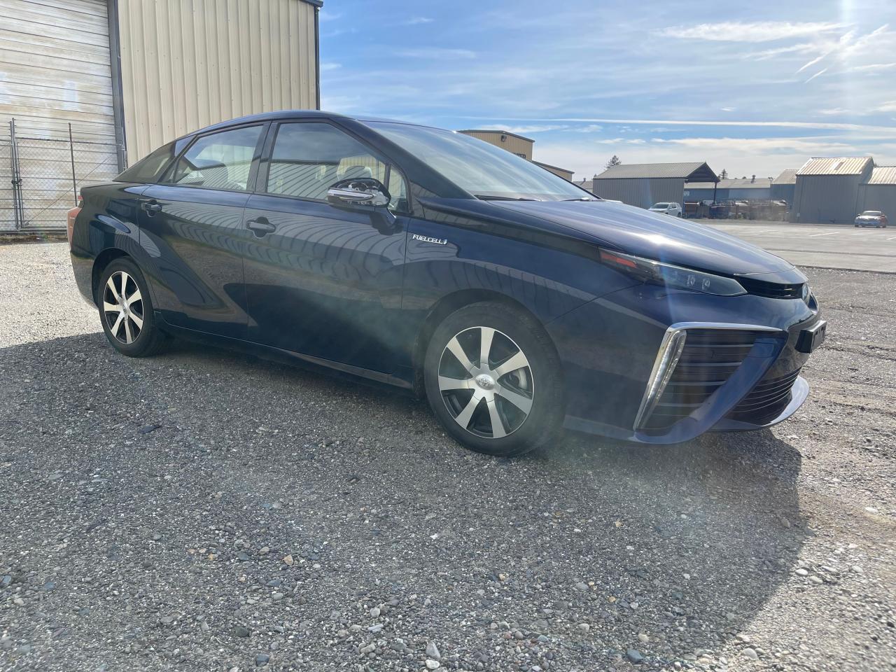 2018 Toyota Mirai vin: JTDBVRBD2JA003881