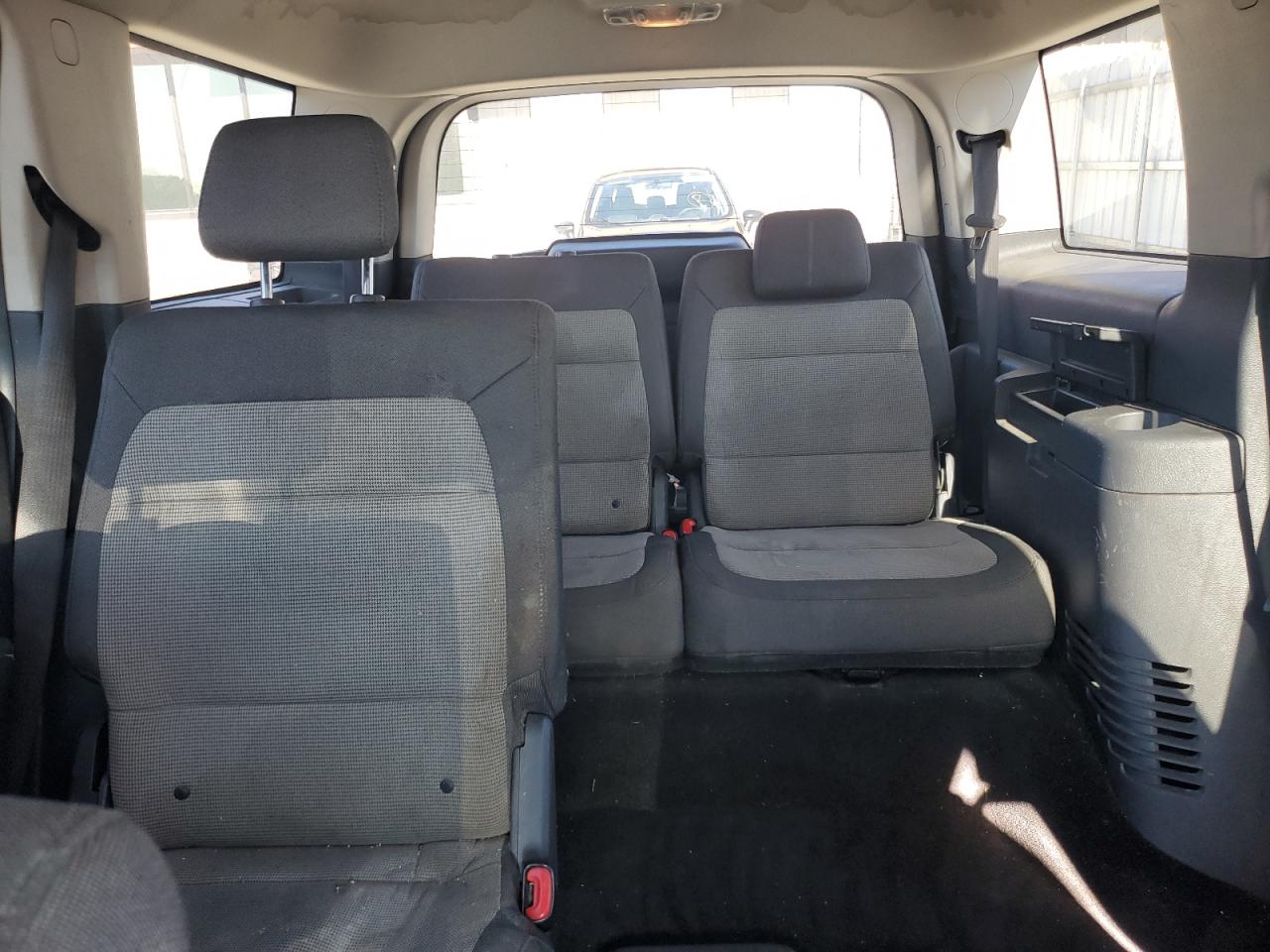 2FMGK5BC7ABB22265 2010 Ford Flex Se