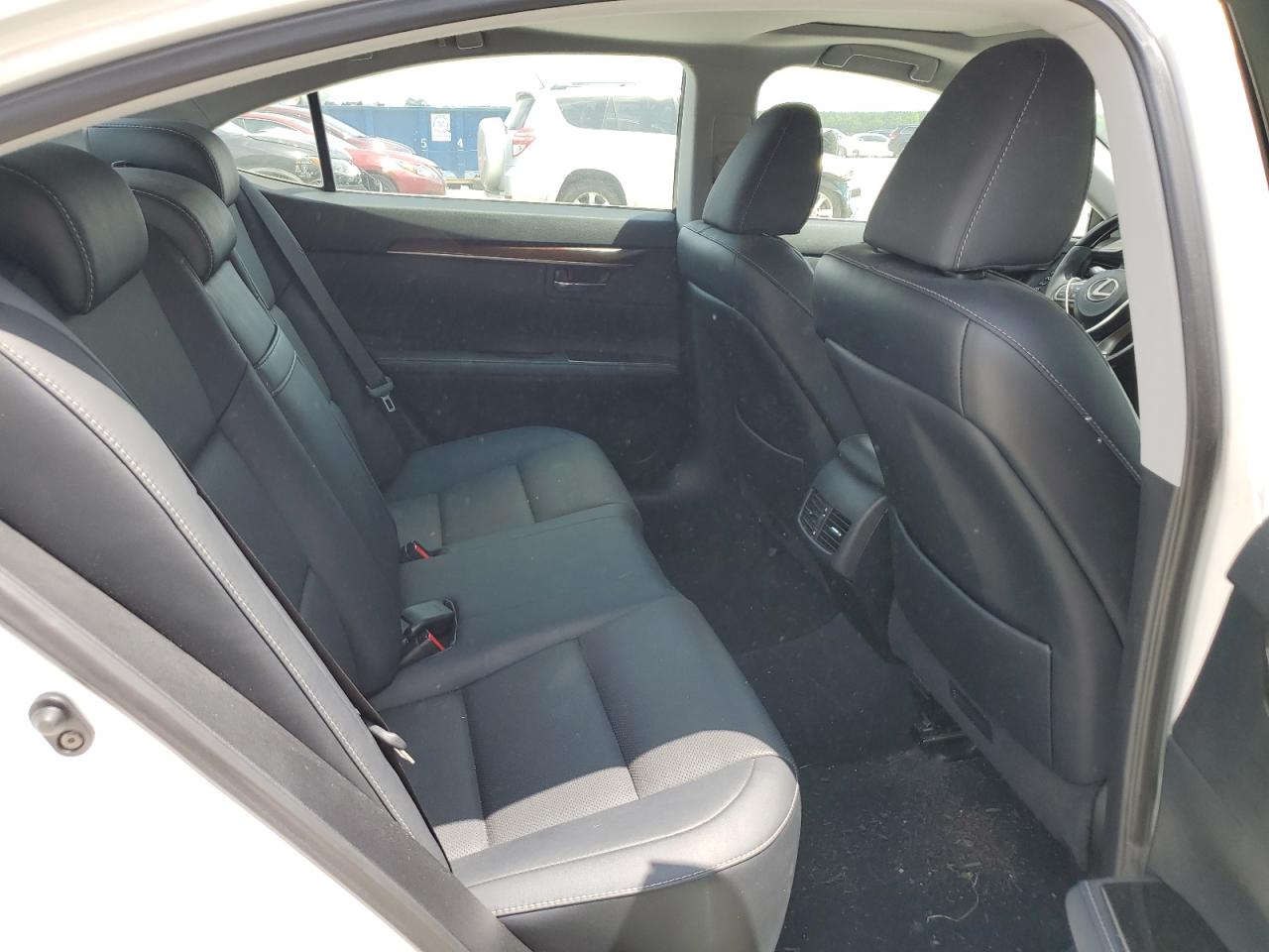 58ABK1GG4HU050601 2017 Lexus Es 350