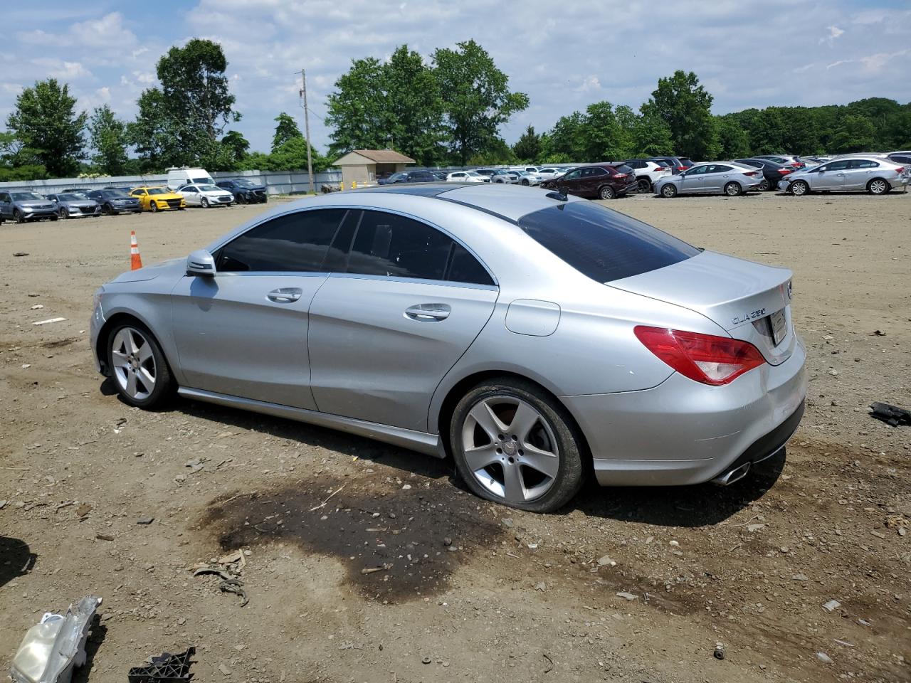 2015 Mercedes-Benz Cla 250 vin: WDDSJ4EB0FN239122