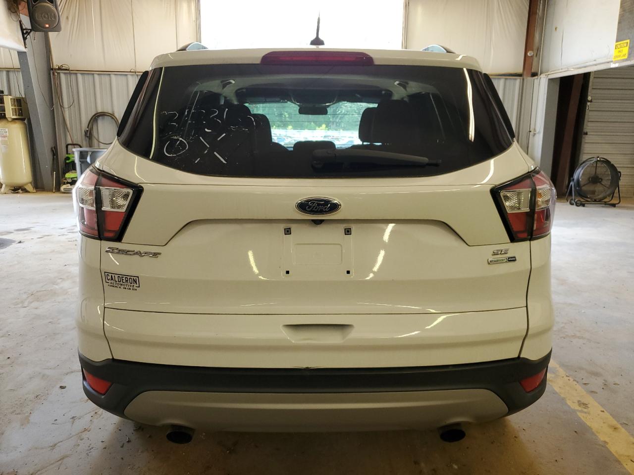 2018 Ford Escape Se vin: 1FMCU9GD3JUB17365