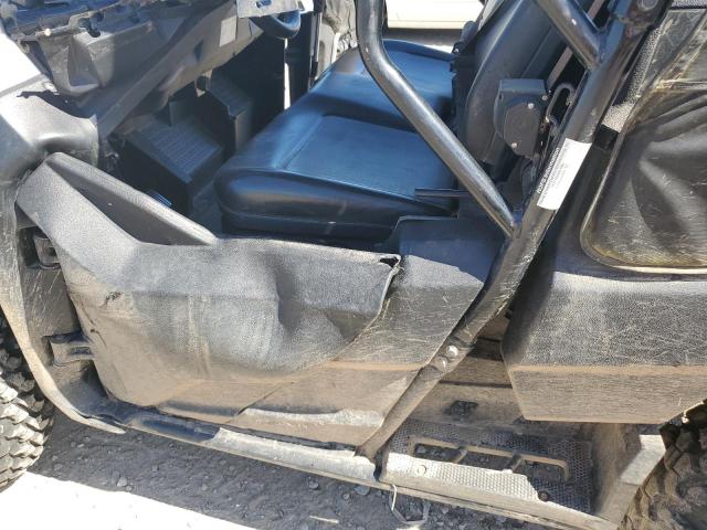 2017 HONDA SXS700 M4 1HFVE02H9H4302925