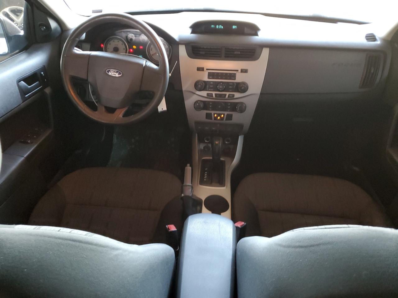 1FAHP35N28W120398 2008 Ford Focus Se