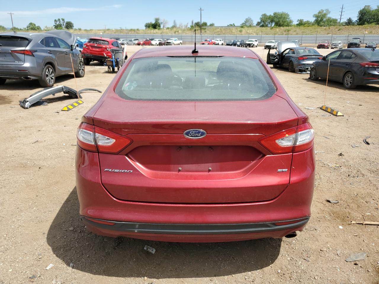 1FA6P0H73G5121826 2016 Ford Fusion Se