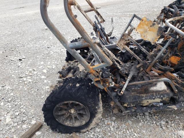 2015 CAN-AM COMMANDER - 3JBKKAN25FJ000363