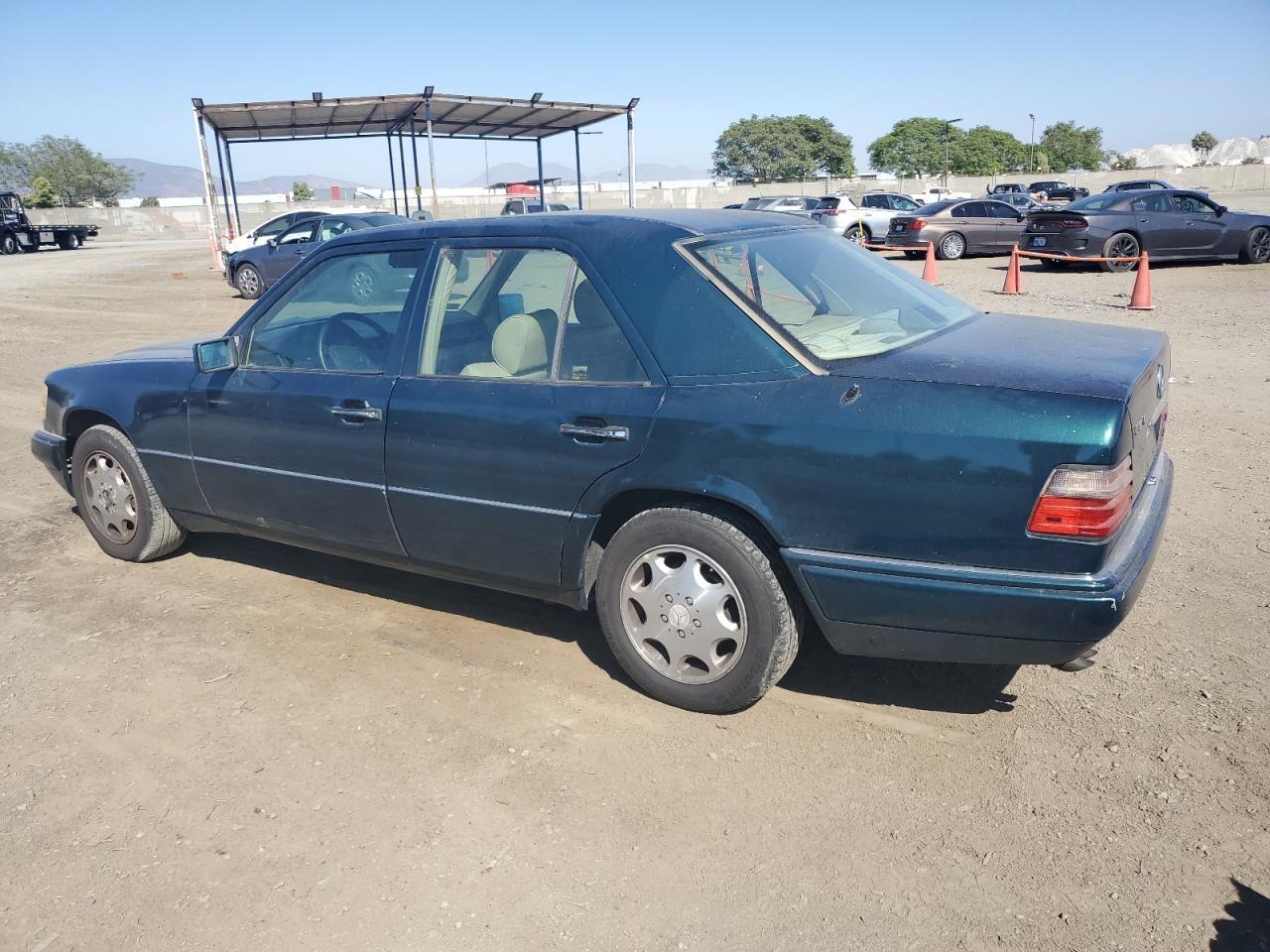 Lot #2852673833 1995 MERCEDES-BENZ E 320 BASE