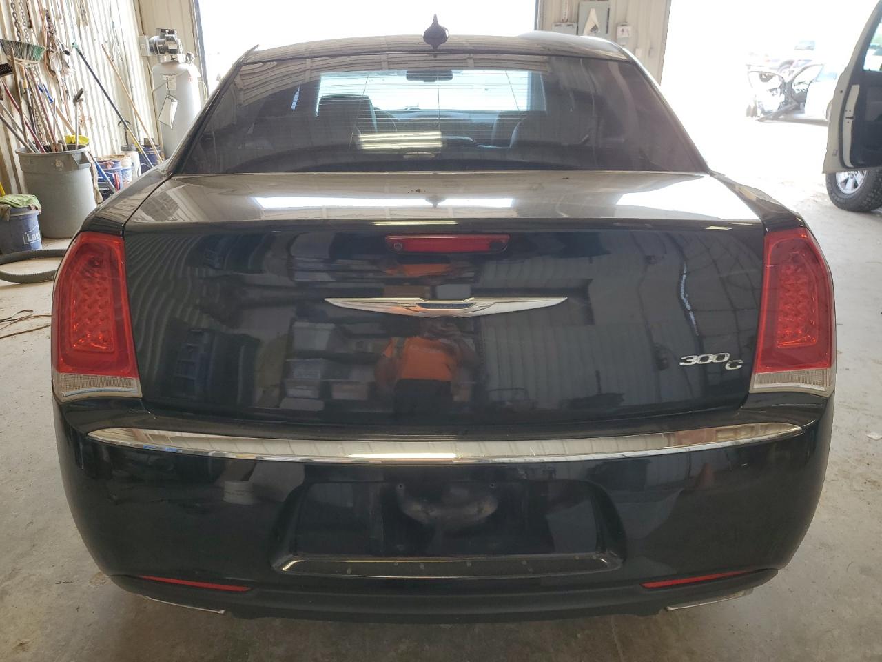 2C3CCAEG1GH268663 2016 Chrysler 300C