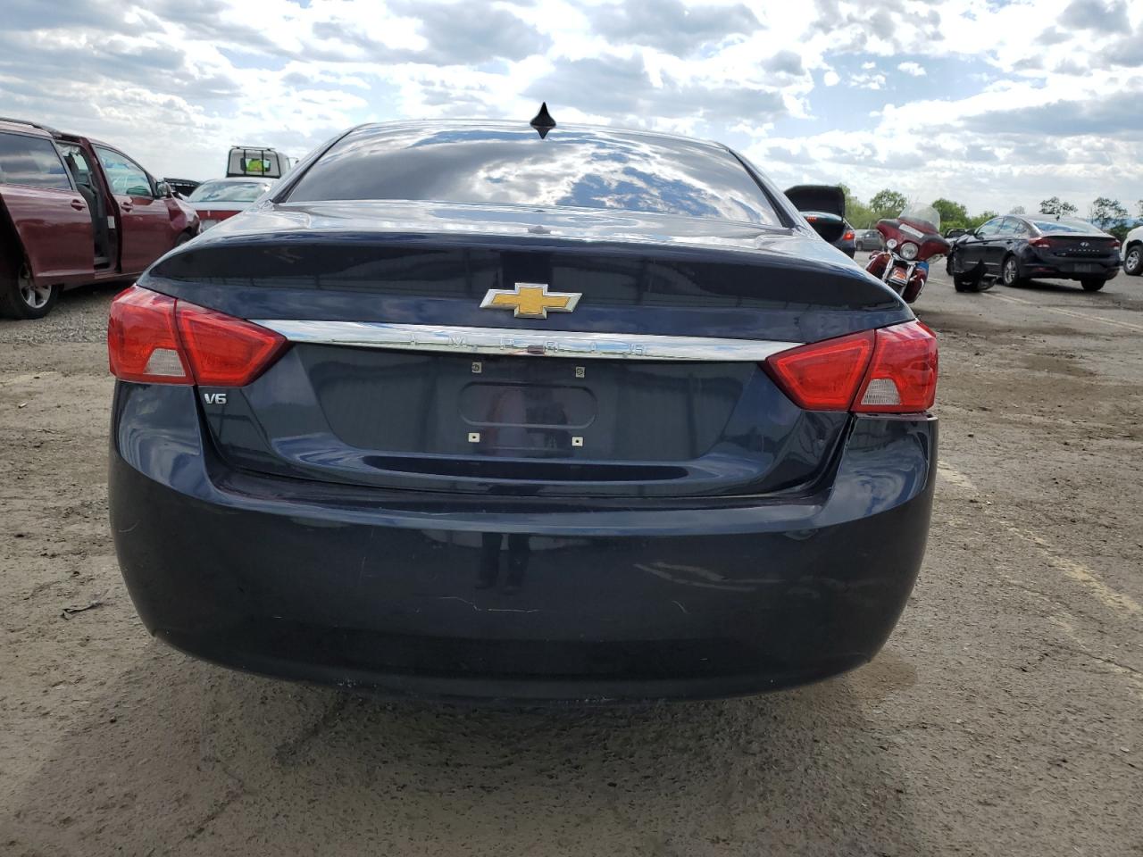 2G11X5S39J9145588 2018 Chevrolet Impala Ls