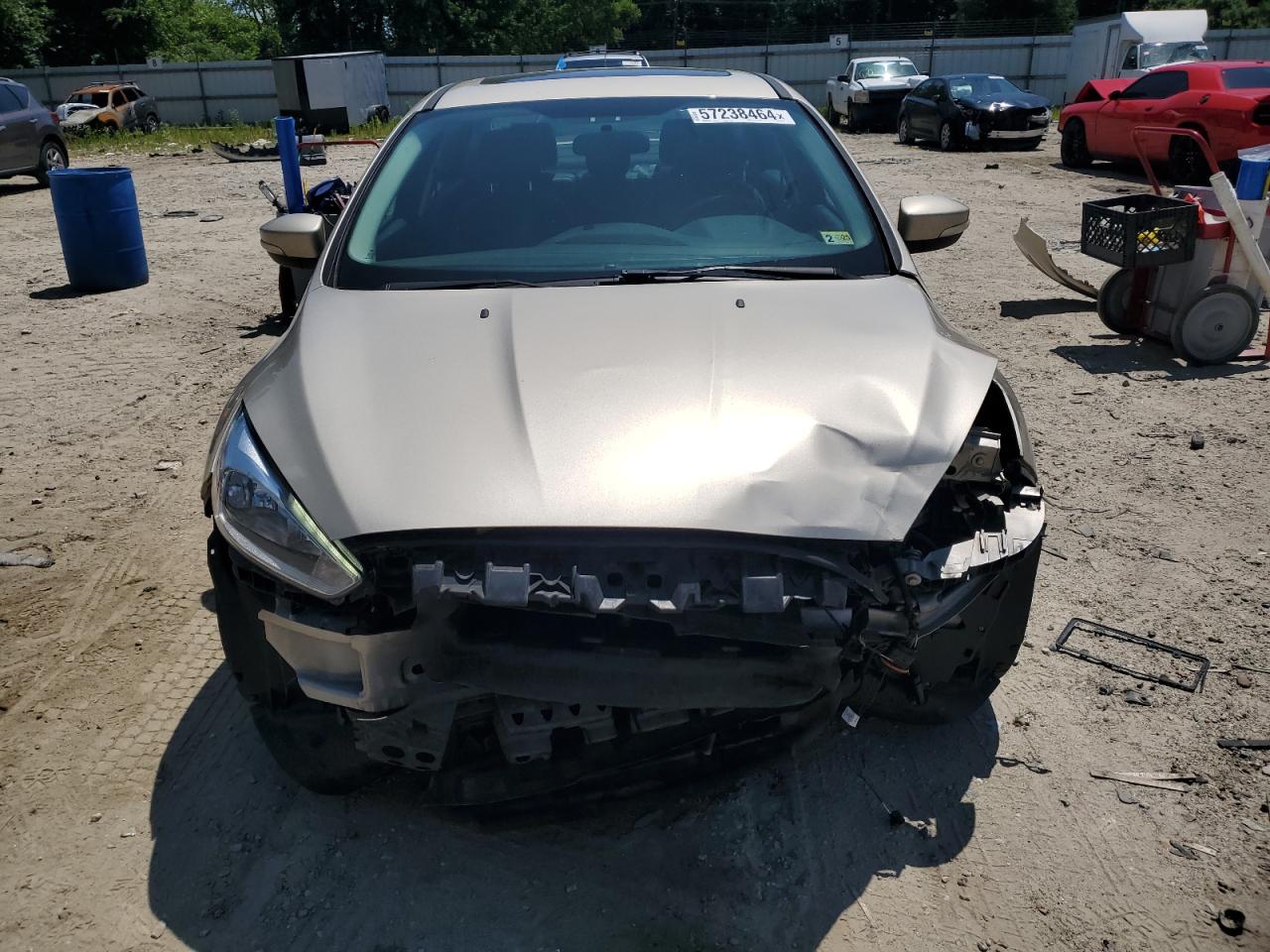 1FADP3J24JL200464 2018 Ford Focus Titanium