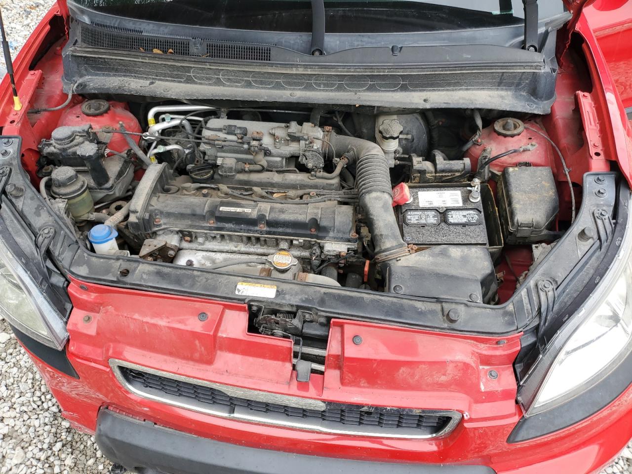 KNDJT2A27B7237506 2011 Kia Soul +