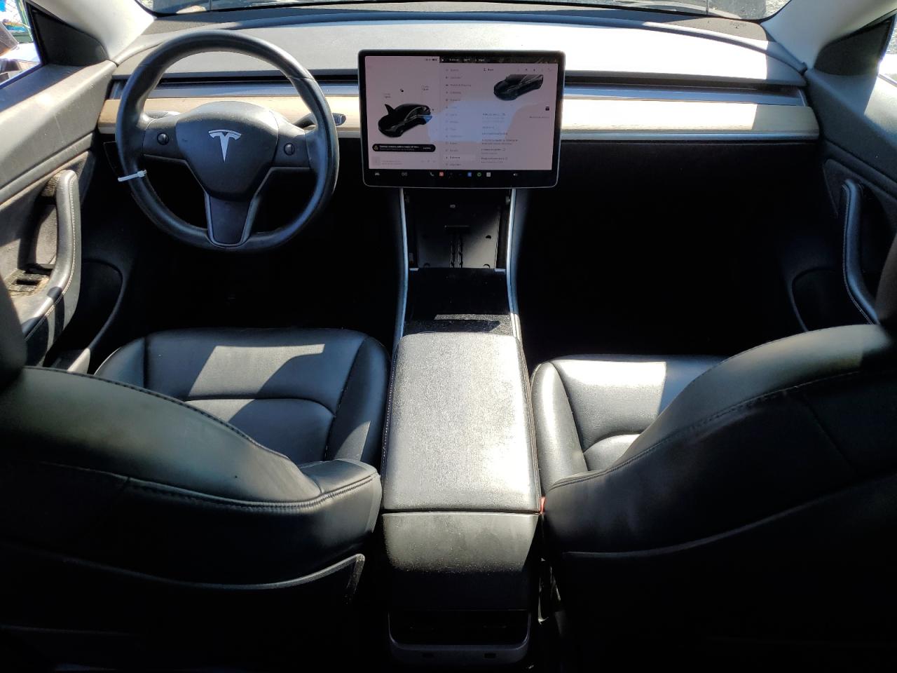 5YJ3E1EB0JF182350 2018 Tesla Model 3