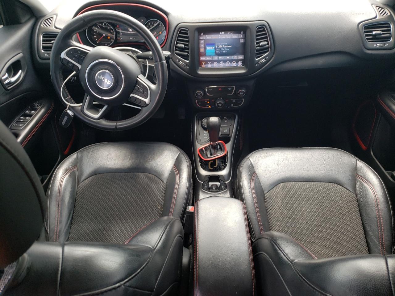 3C4NJDDB6KT733018 2019 Jeep Compass Trailhawk