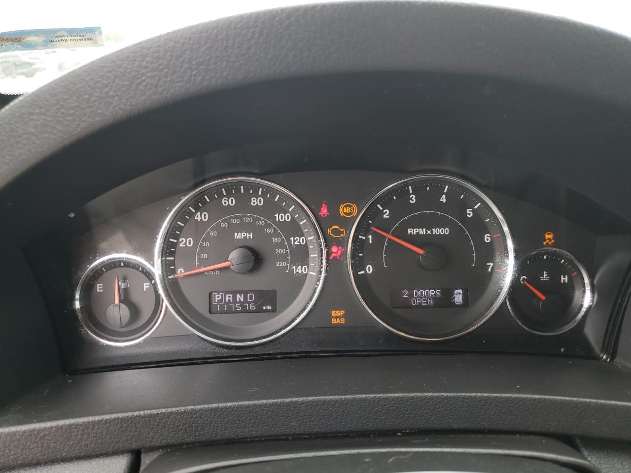 1J8GR48K69C529670 2009 Jeep Grand Cherokee Laredo