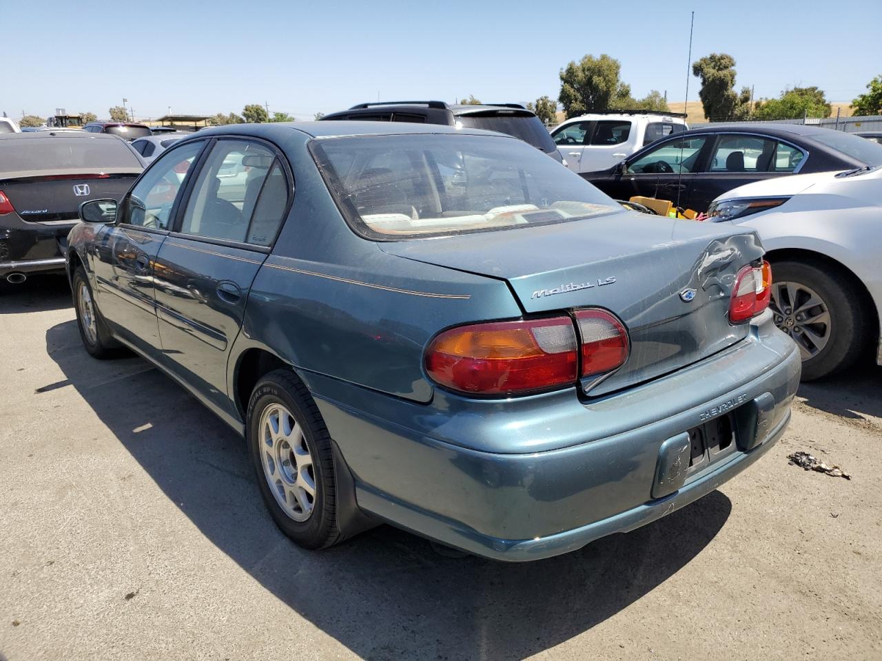 1G1NE52M8WY170680 1998 Chevrolet Malibu Ls