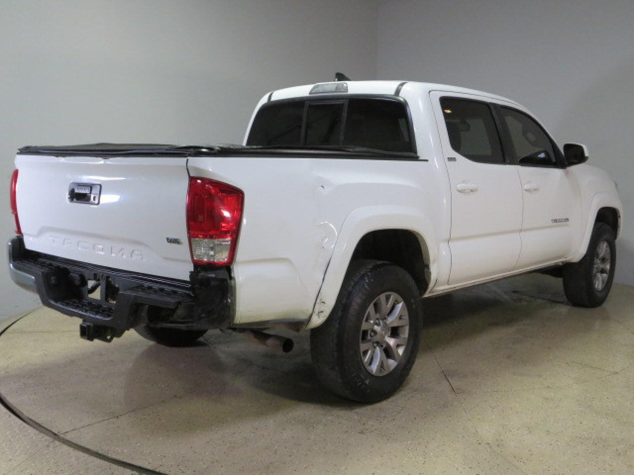 2016 Toyota Tacoma Double Cab vin: 3TMAZ5CNXGM003462