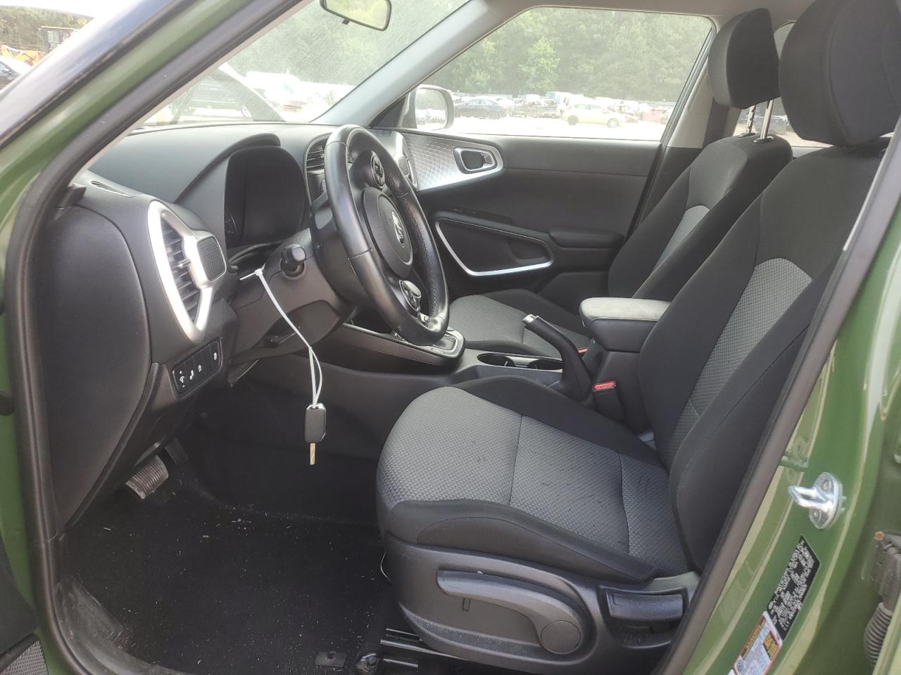 KNDJ23AU5L7040829 2020 Kia Soul Lx