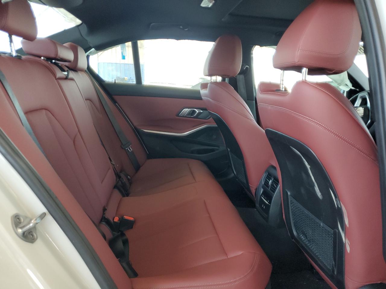 3MW5P7J06N8C76766 2022 BMW 330E