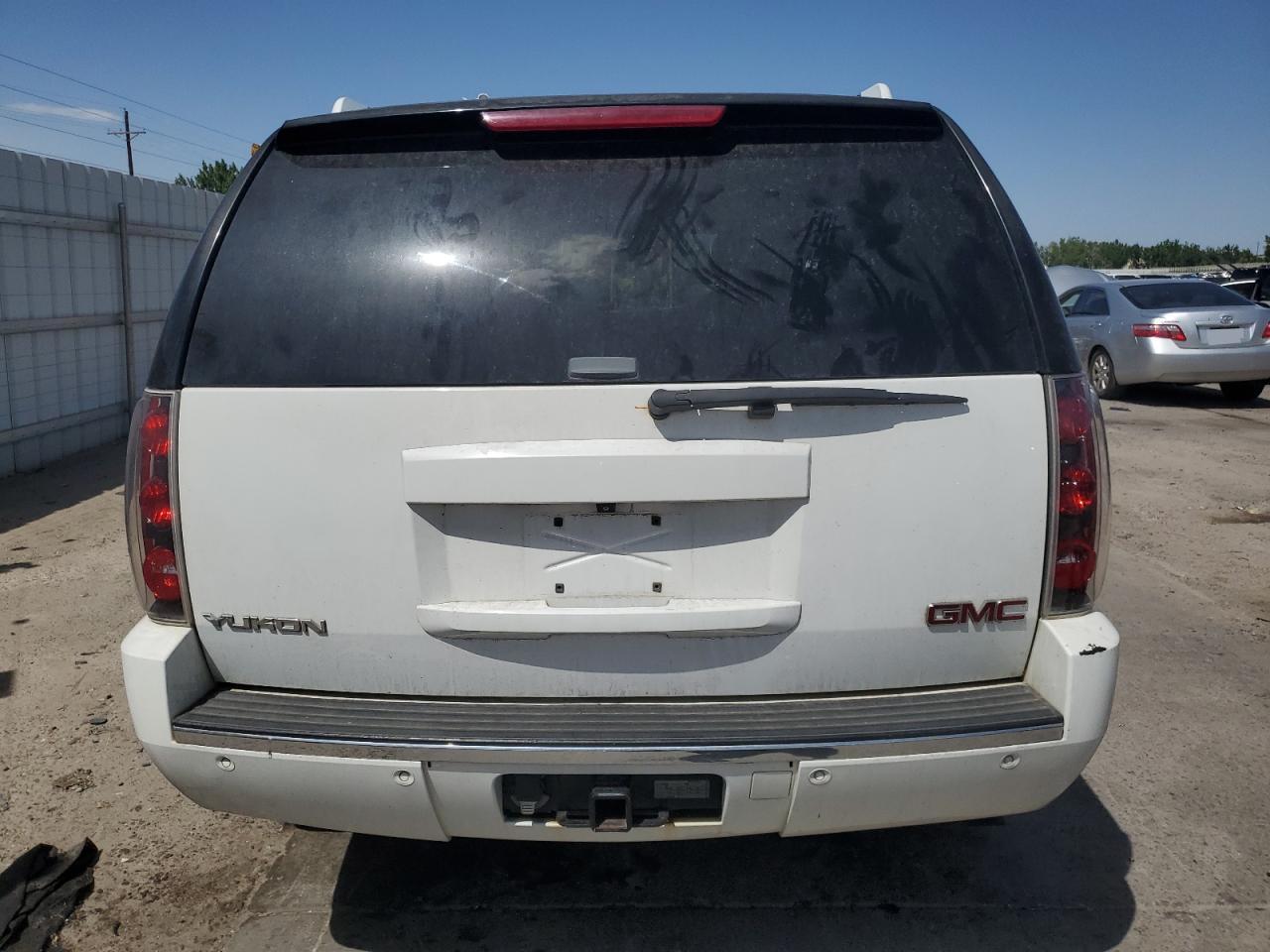 1GKFK63847J238211 2007 GMC Yukon Denali