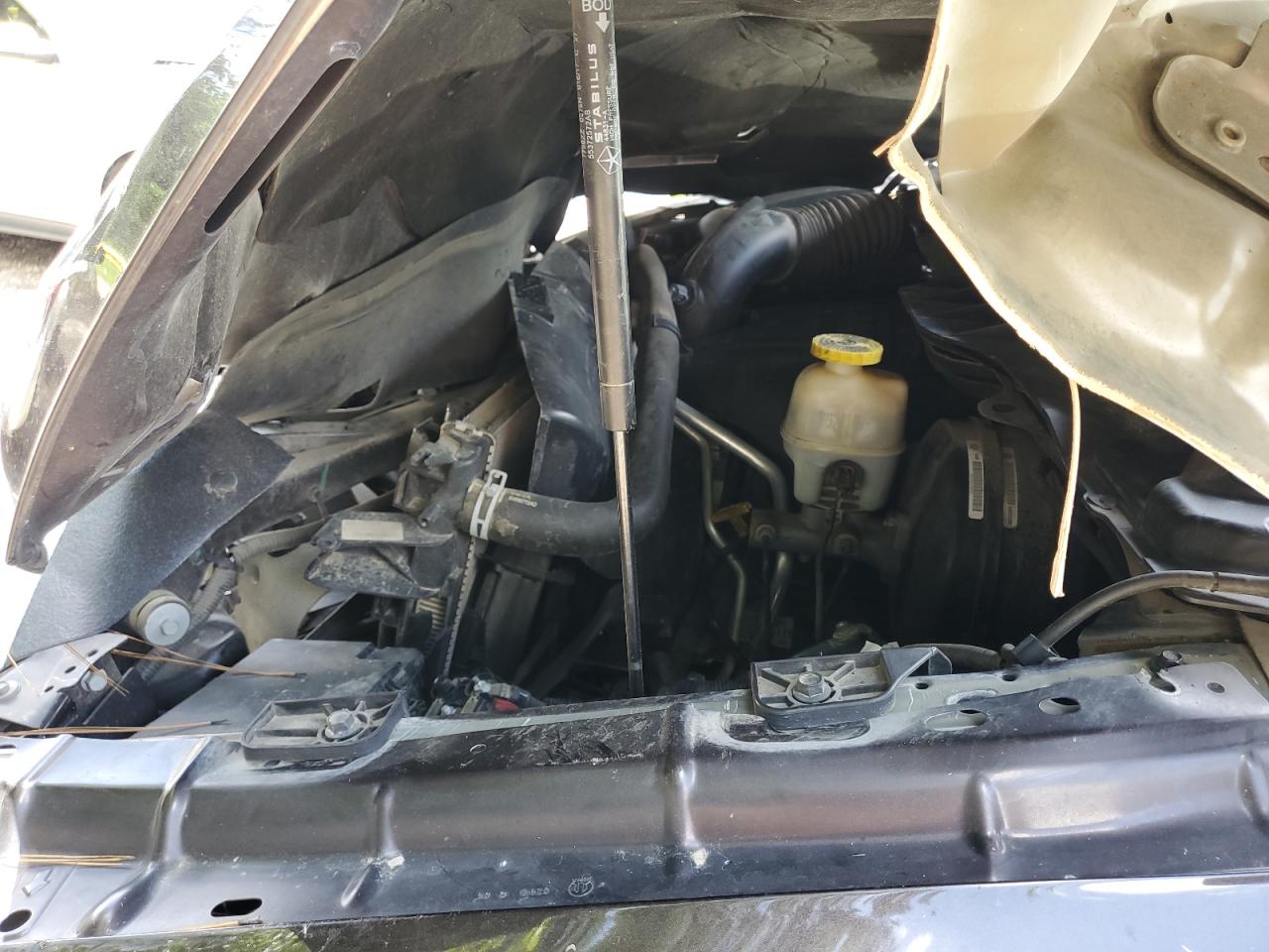 3C6RR6LT9HG640471 2017 Ram 1500 Slt