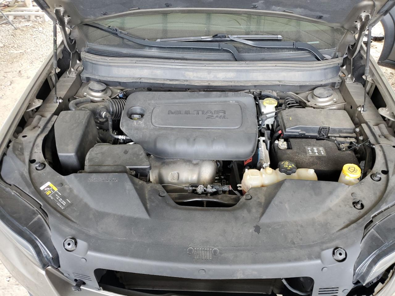 1C4PJLCB0KD360326 2019 Jeep Cherokee Latitude