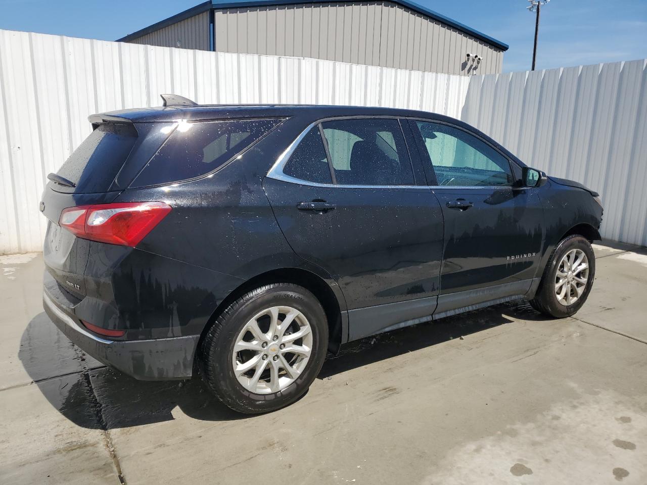 2GNAXUEVXK6100605 2019 Chevrolet Equinox Lt