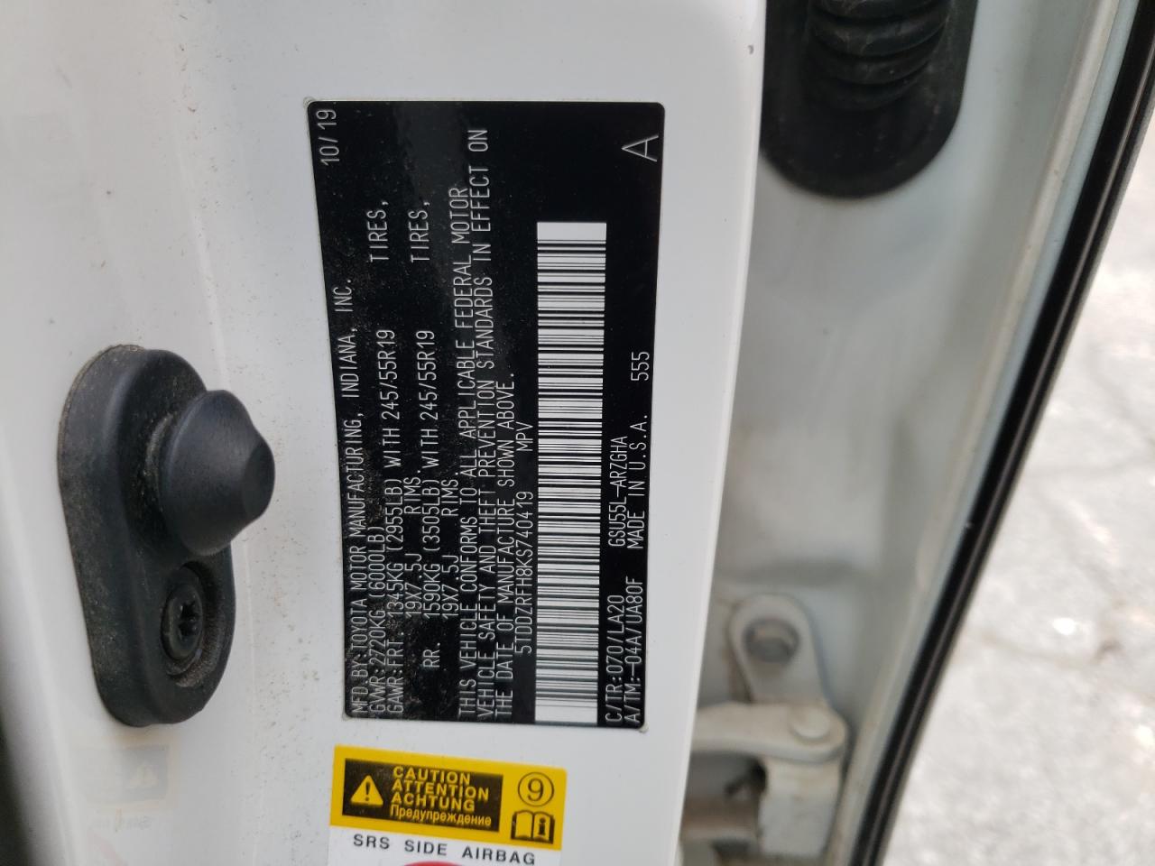 5TDDZRFH8KS740419 2019 Toyota Highlander Limited