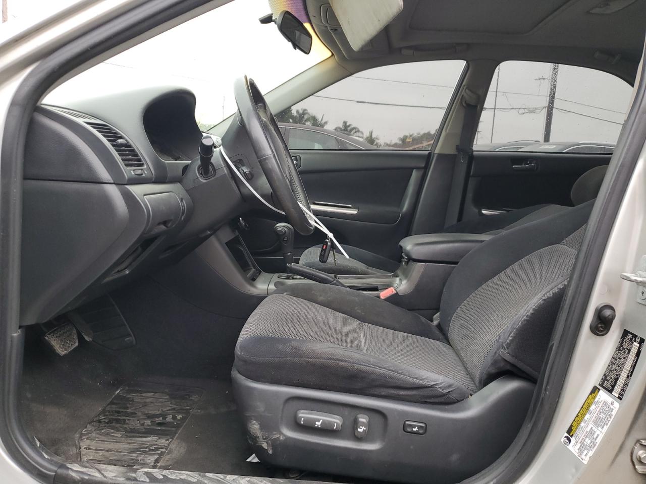 4T1BE32K35U964484 2005 Toyota Camry Le