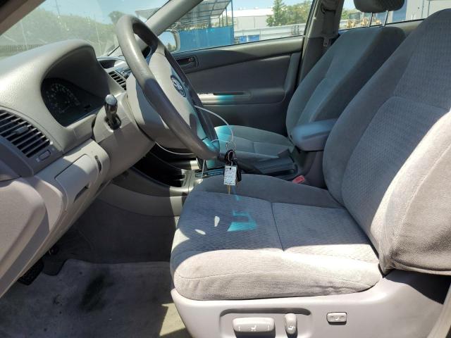 2004 Toyota Camry Le VIN: 4T1BF30KX4U575775 Lot: 58583204