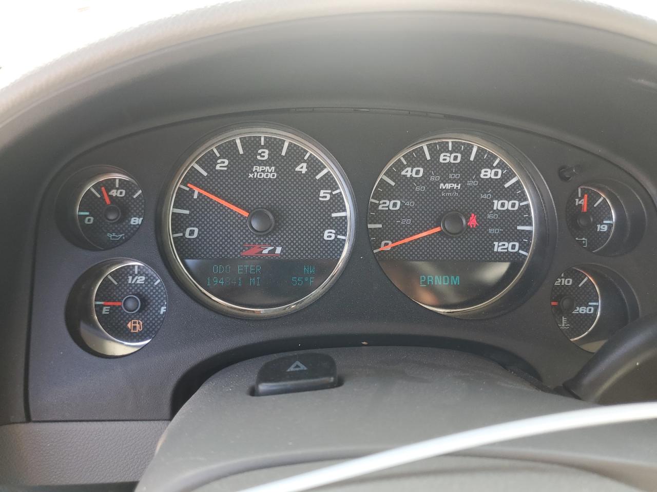 1GNSKBE06BR127865 2011 Chevrolet Tahoe K1500 Lt