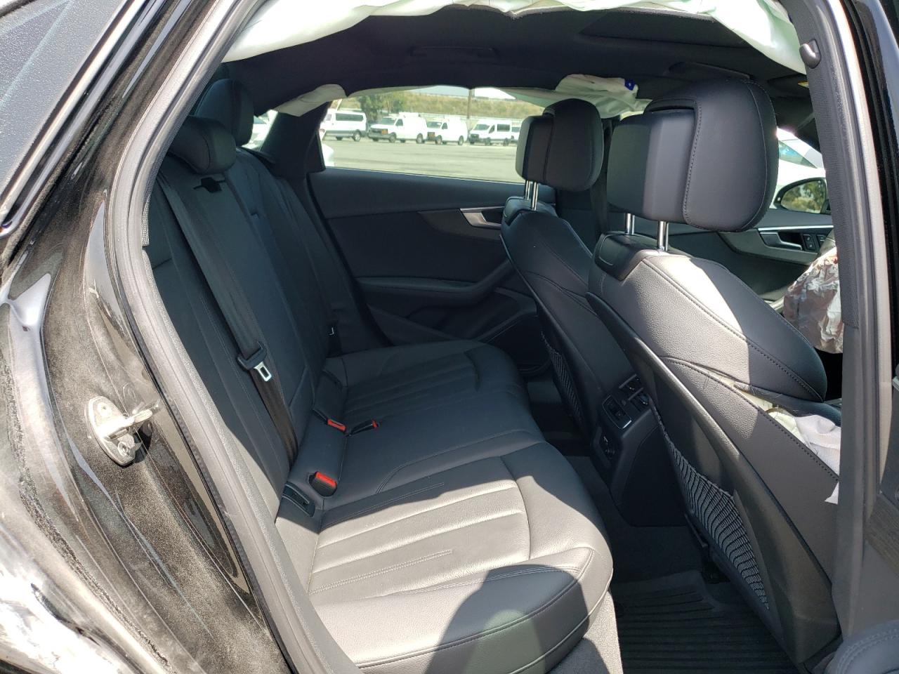 WAUENAF40KA100861 2019 Audi A4 Premium Plus