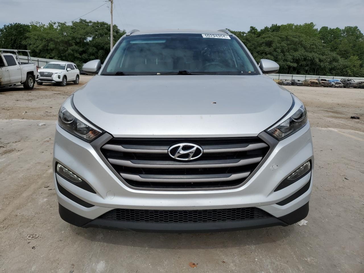 2016 Hyundai Tucson Limited vin: KM8J33A49GU060548