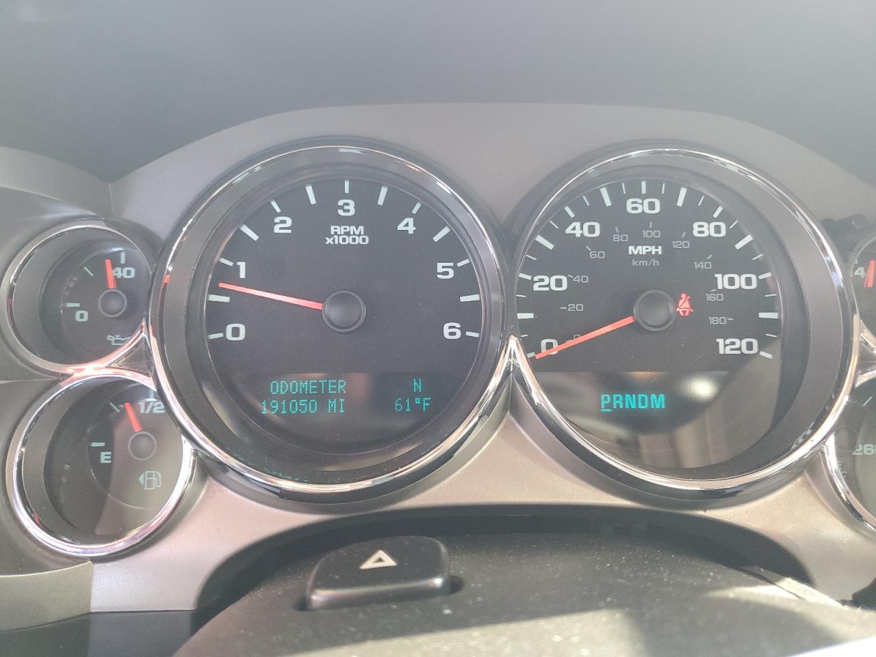 1GCSCSE09AZ136757 2010 Chevrolet Silverado C1500 Lt