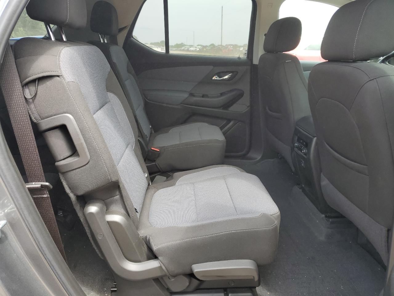 1GNERGKW3LJ325186 2020 Chevrolet Traverse Lt