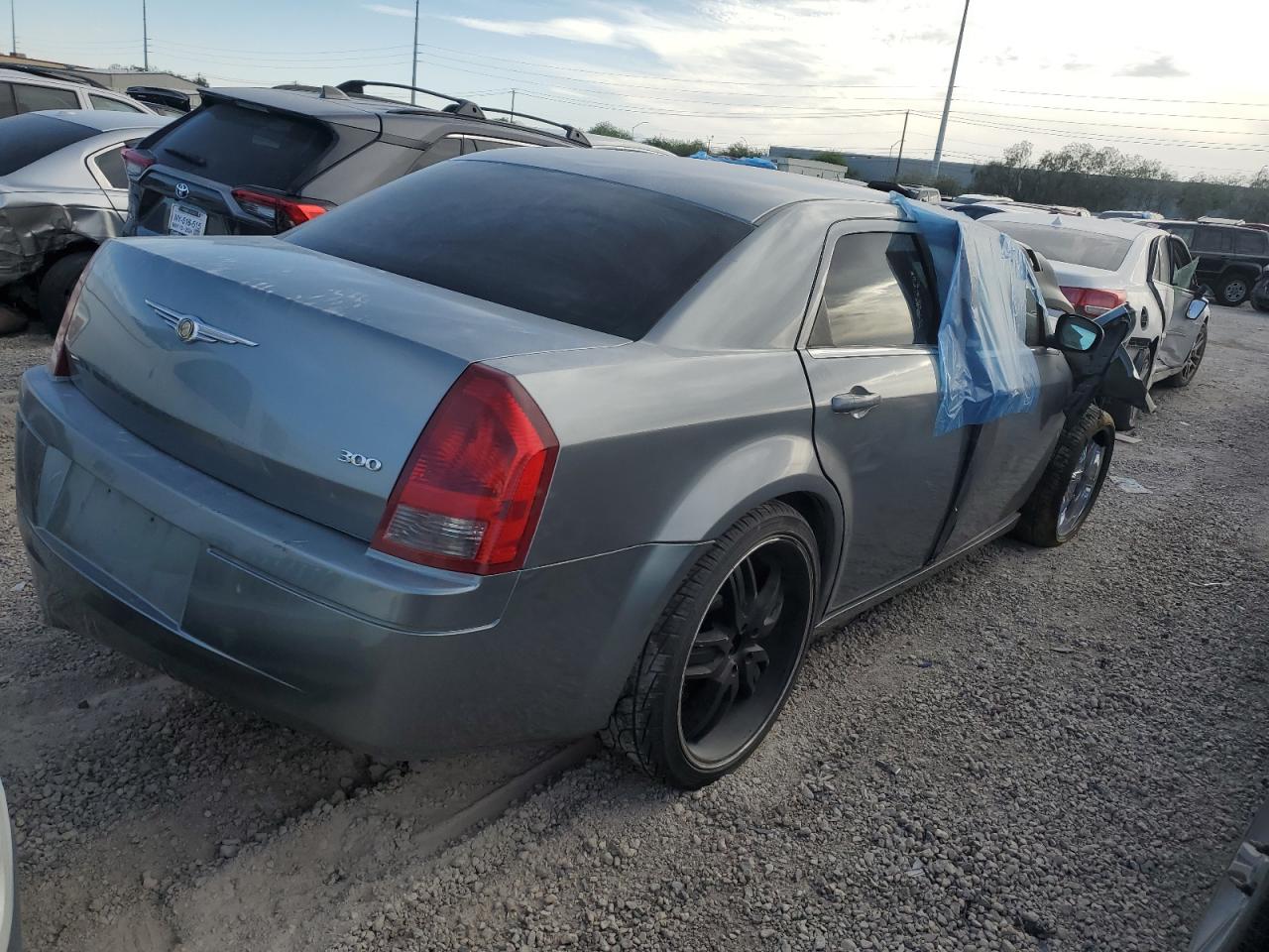 2C3KA43R27H877042 2007 Chrysler 300