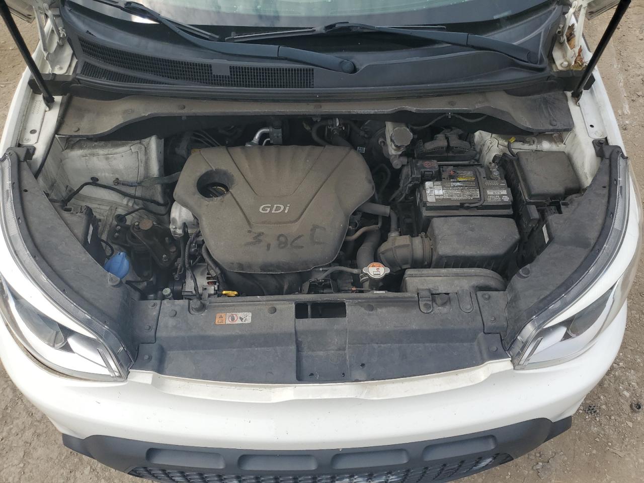 KNDJN2A21G7408381 2016 Kia Soul