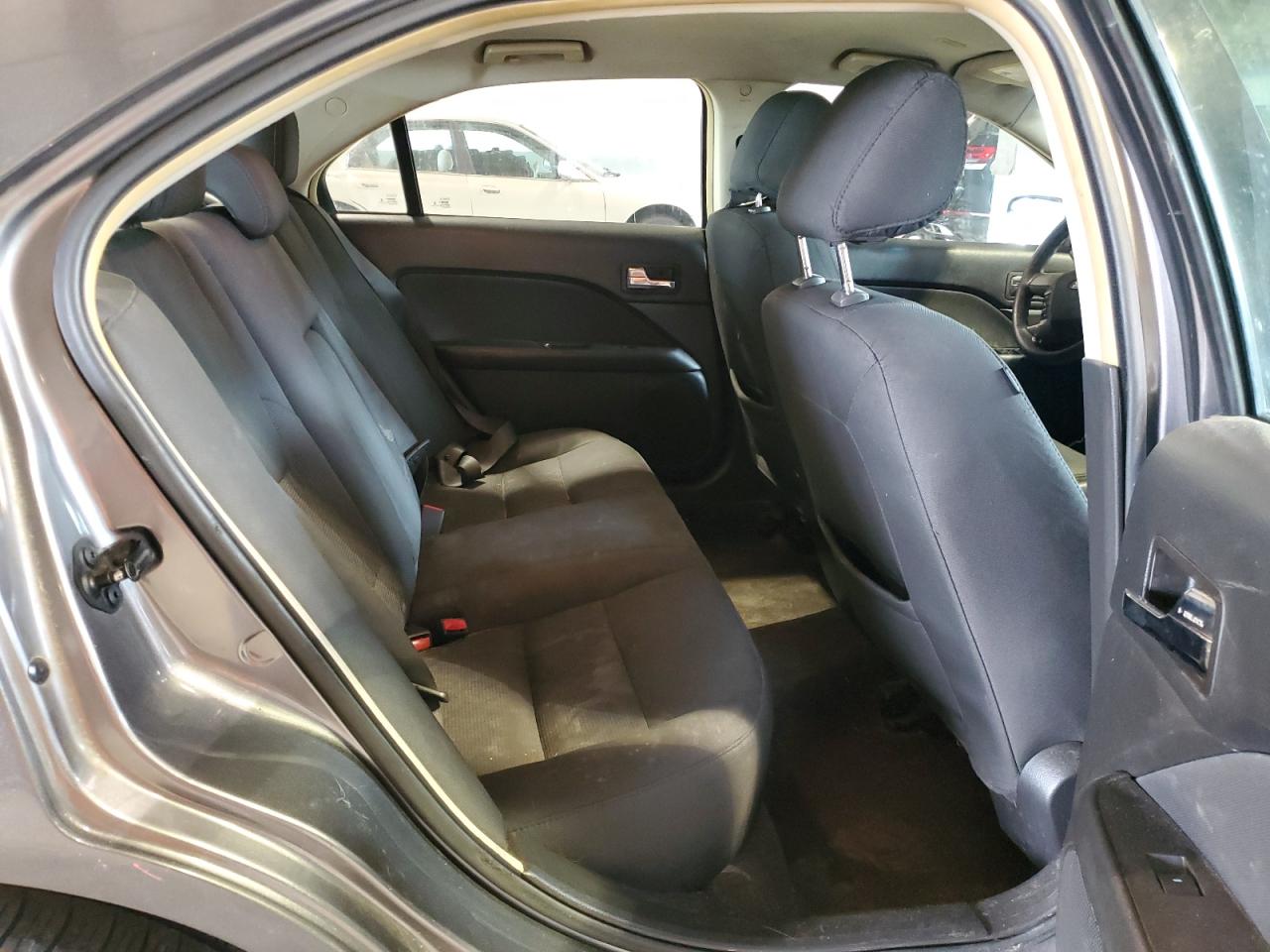 3FAHP0HA2CR353460 2012 Ford Fusion Se