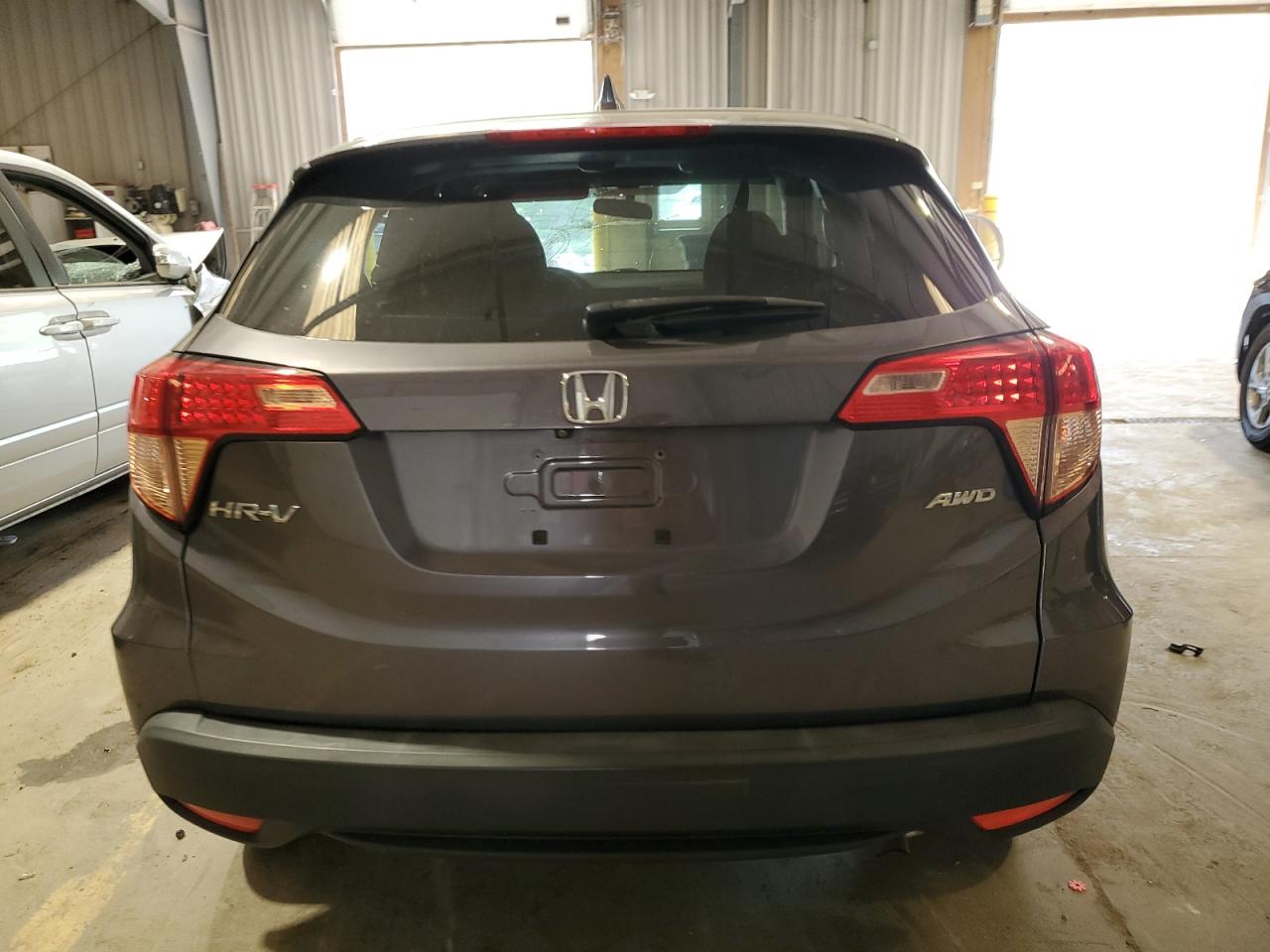 3CZRU6H56JG724328 2018 Honda Hr-V Ex